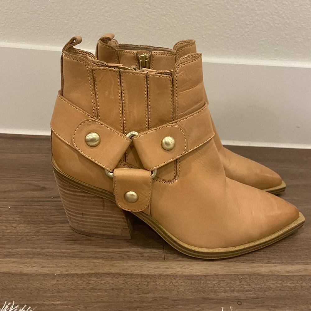 Vince Camuto Berindal Bootie Tan Leather Ankle Boots